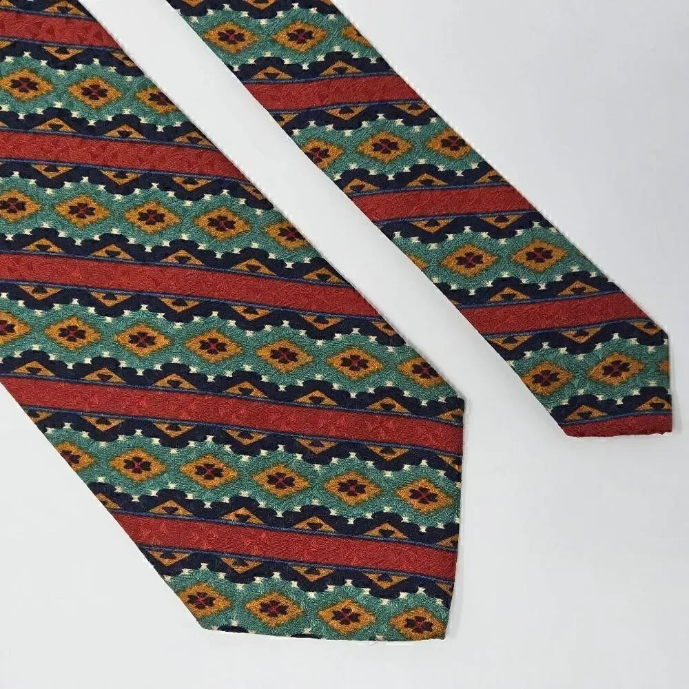 ECHO ITALY SILK TIE RED GREEN NATIVE AZTEC SOUTHWESTERN STRIPE 3.75